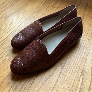 TROTTERS LOAFER